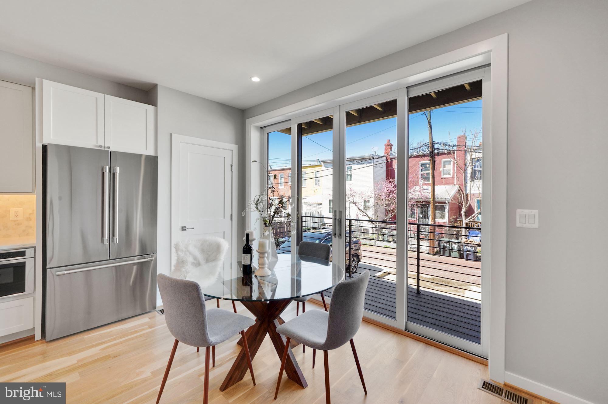731 Park Road Northwest, Unit A Washington, DC 20010 - Photo 12 of 33 Gallery Image 12