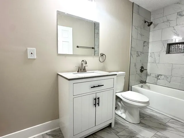 $120,000 | 825 Roanoke Avenue, Memphis, TN 38106