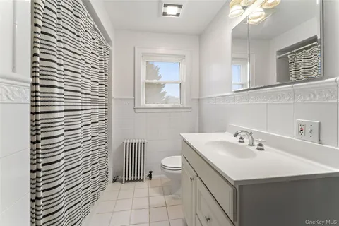 $999,999 | 1408 Shelbourne Avenue, Mamaroneck, NY 10543