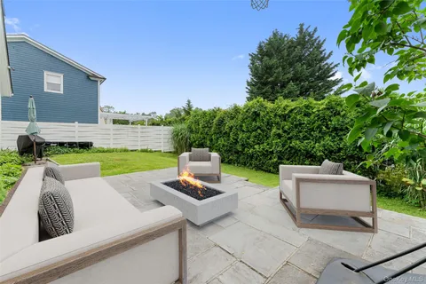 $999,999 | 1408 Shelbourne Avenue, Mamaroneck, NY 10543