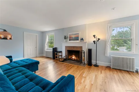 $999,999 | 1408 Shelbourne Avenue, Mamaroneck, NY 10543