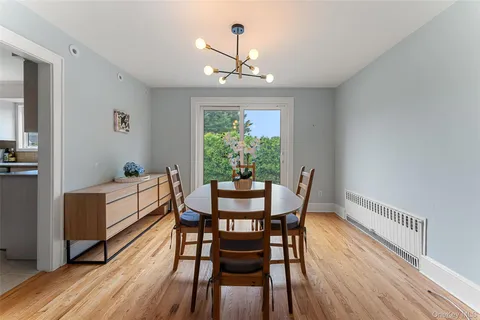 $999,999 | 1408 Shelbourne Avenue, Mamaroneck, NY 10543