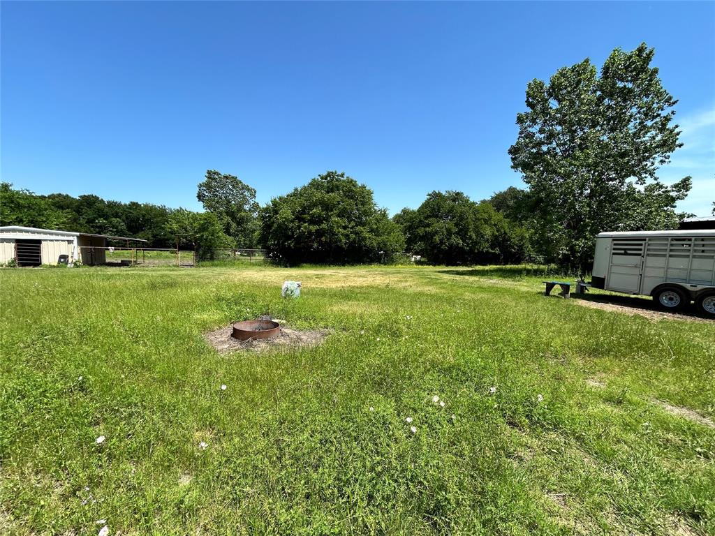 1578 Stainback Road Red Oak, TX 75154 - Photo 25 of 37 Barn & fenced area for horses!