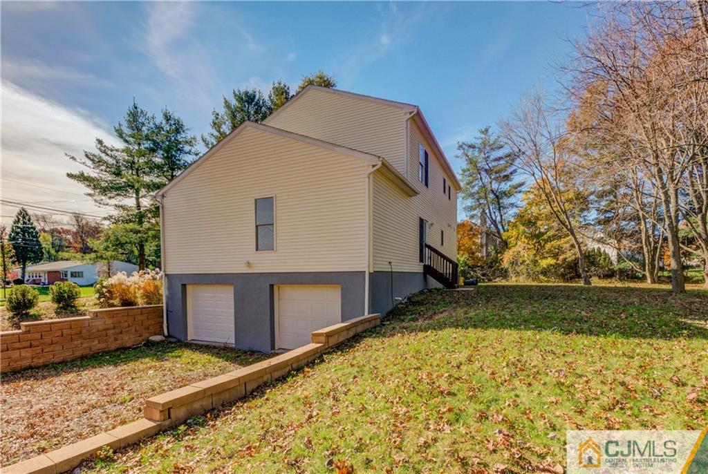 44 Wheeler Road Kendall Park, NJ 08824 - Photo 24 of 25 Gallery Image 24