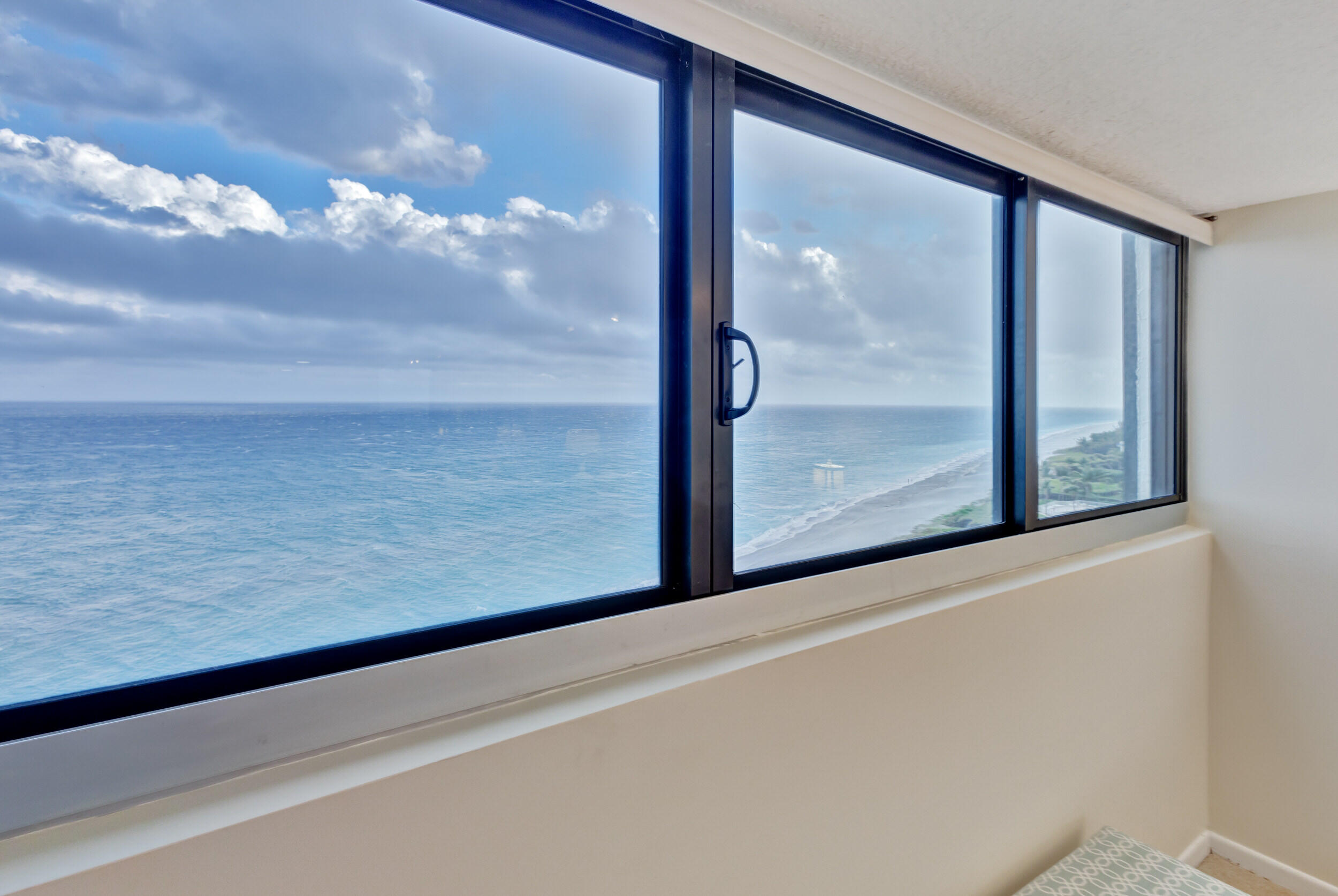 600 Ocean Drive, Unit 11A Juno Beach, FL 33408 - Photo 26 of 51 a view of a window