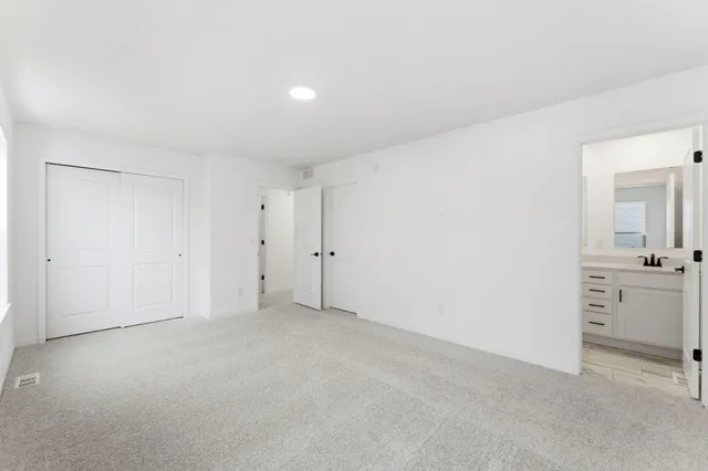 $494,750 | 1916 Ironwood Drive, Carver, MN 55315