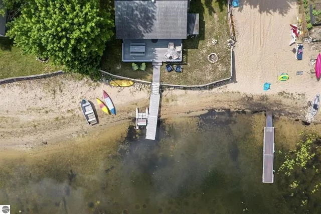 $262,500 | 9301 East 50 Road, Cadillac, MI 49601