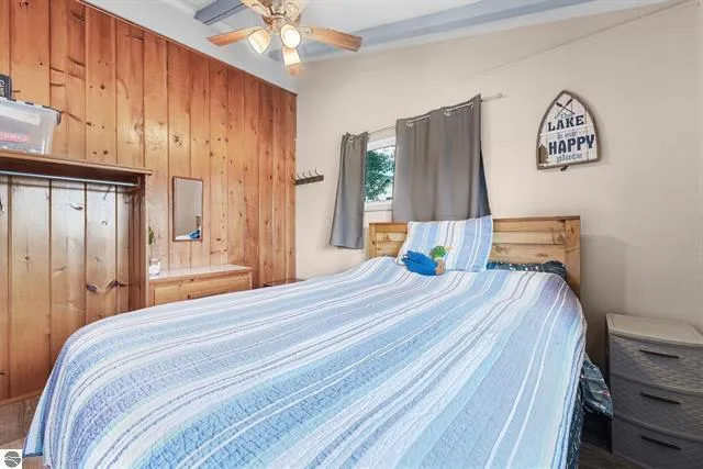 $262,500 | 9301 East 50 Road, Cadillac, MI 49601