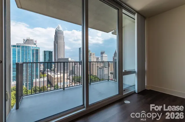 $2,389 | 215 North Pine Street, Unit A7, Charlotte, NC 28202