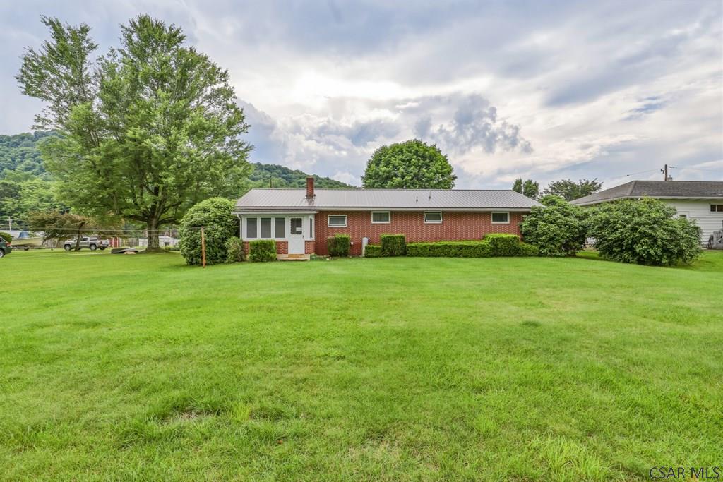 843 Williams Street Confluence, PA 15424 - Photo 23 of 31