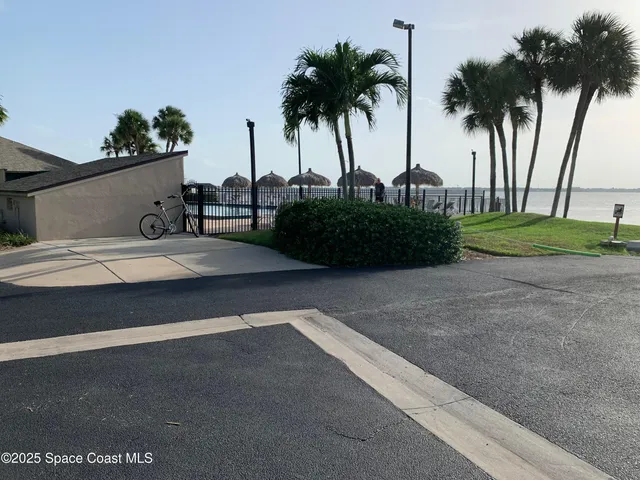 $349,900 | 3192 Dockside Lane, Unit 30, Melbourne Beach, FL 32951