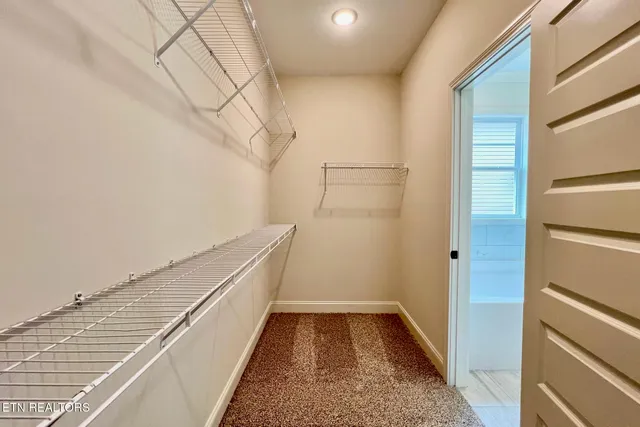 $467,900 | 1209 Madison Oaks Road, Knoxville, TN 37924