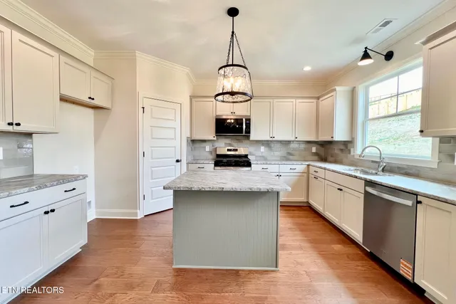 $467,900 | 1209 Madison Oaks Road, Knoxville, TN 37924