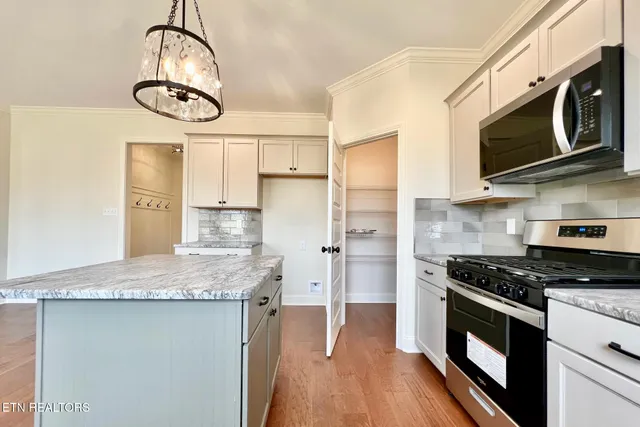 $467,900 | 1209 Madison Oaks Road, Knoxville, TN 37924