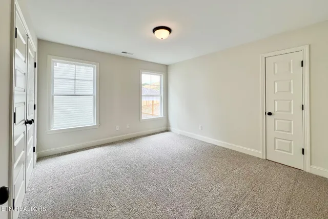 $467,900 | 1209 Madison Oaks Road, Knoxville, TN 37924