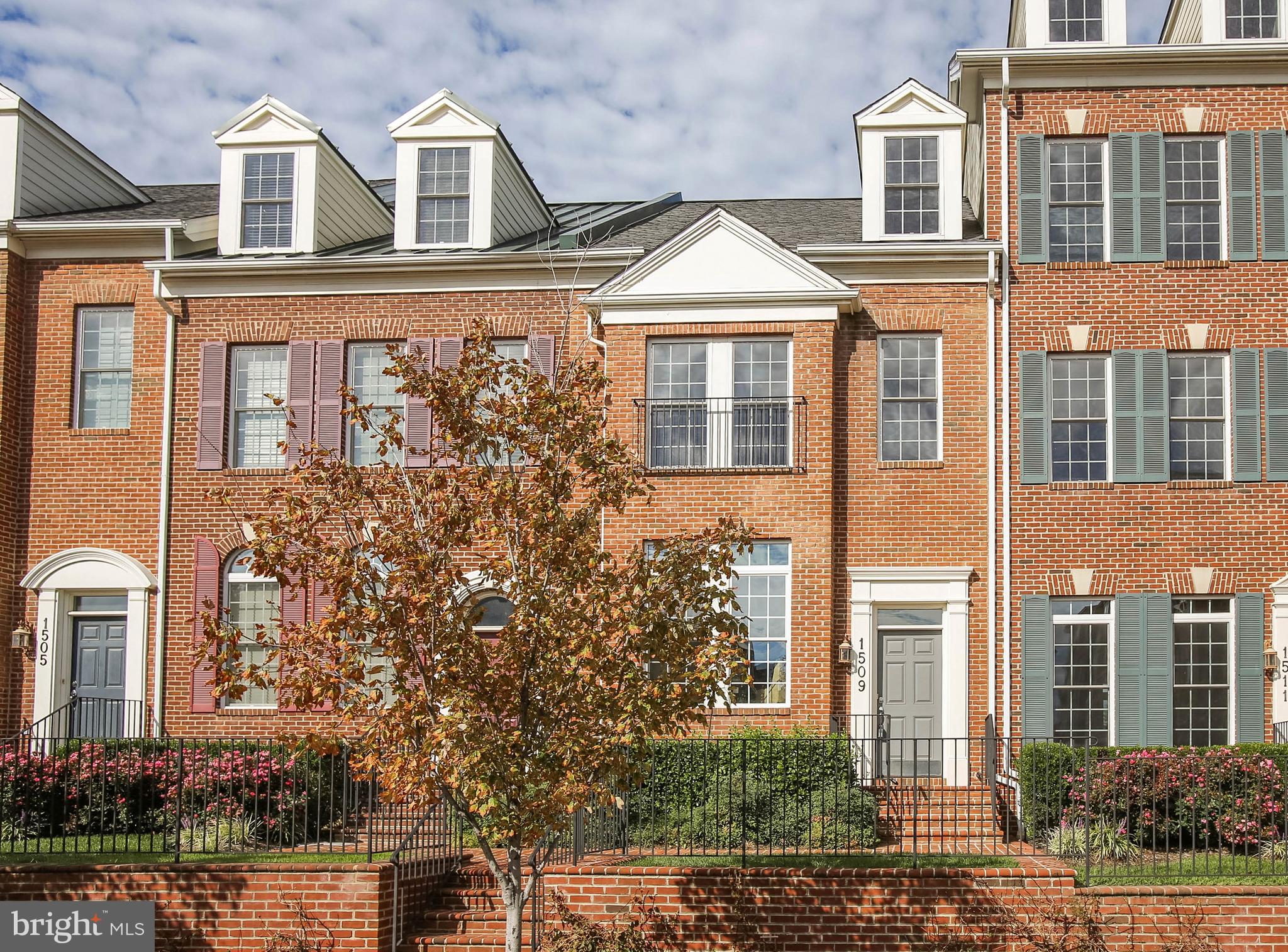 1509 Portner Road Alexandria, VA 22314 - Photo 1 of 33