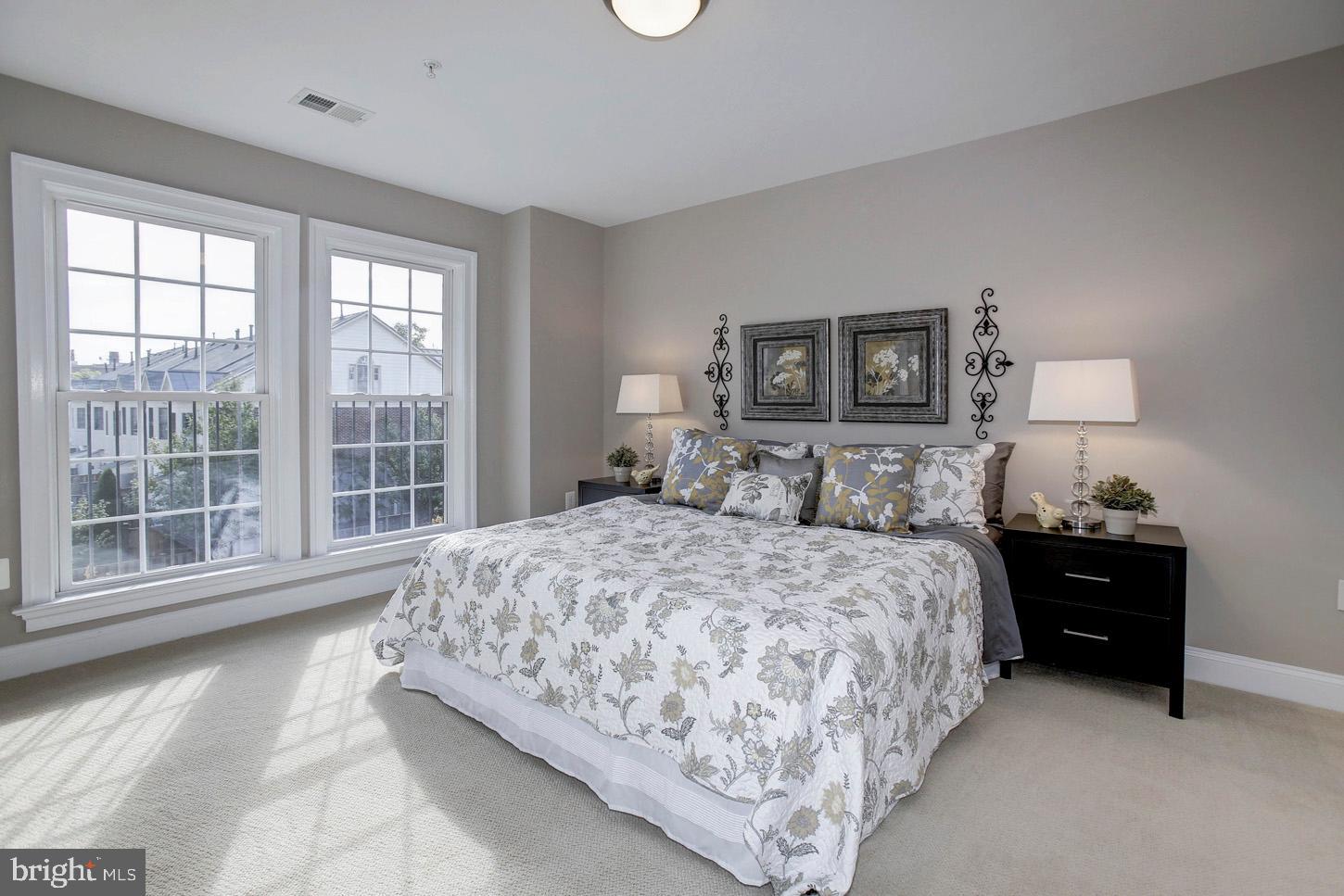 1509 Portner Road Alexandria, VA 22314 - Photo 13 of 33 Master Suite with Walk -in Closet