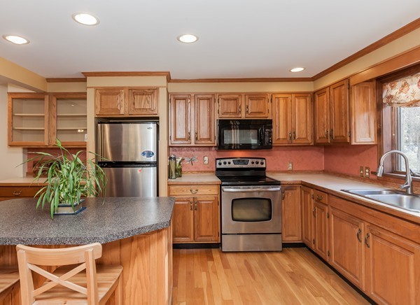 45 North Monson Road Hampden, MA 01036 - Photo 3 of 28