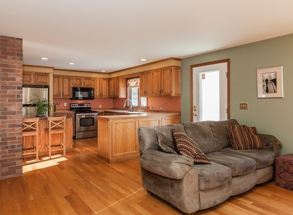 45 North Monson Road Hampden, MA 01036 - Photo 8 of 28