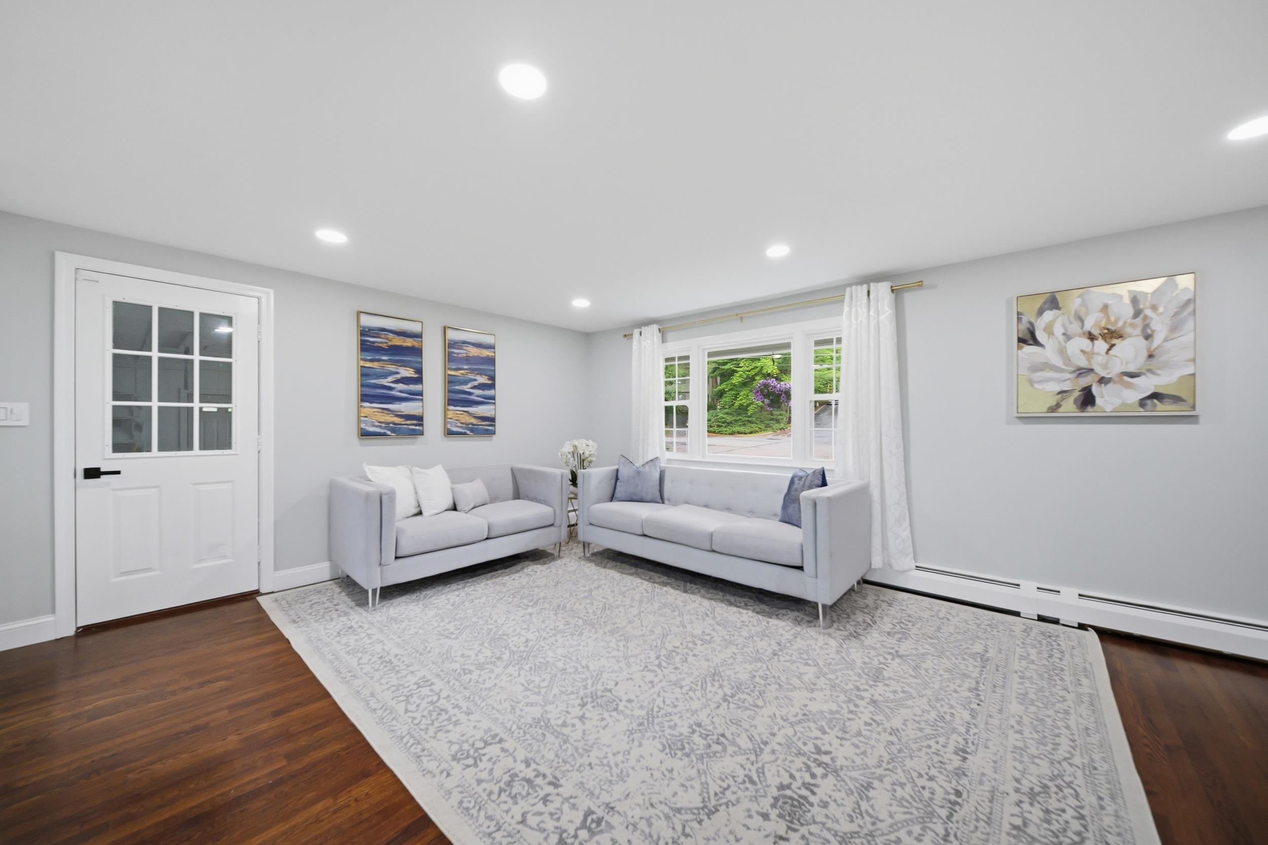 29 Dickens Street Nashua, NH 03062 - Photo 7 of 59