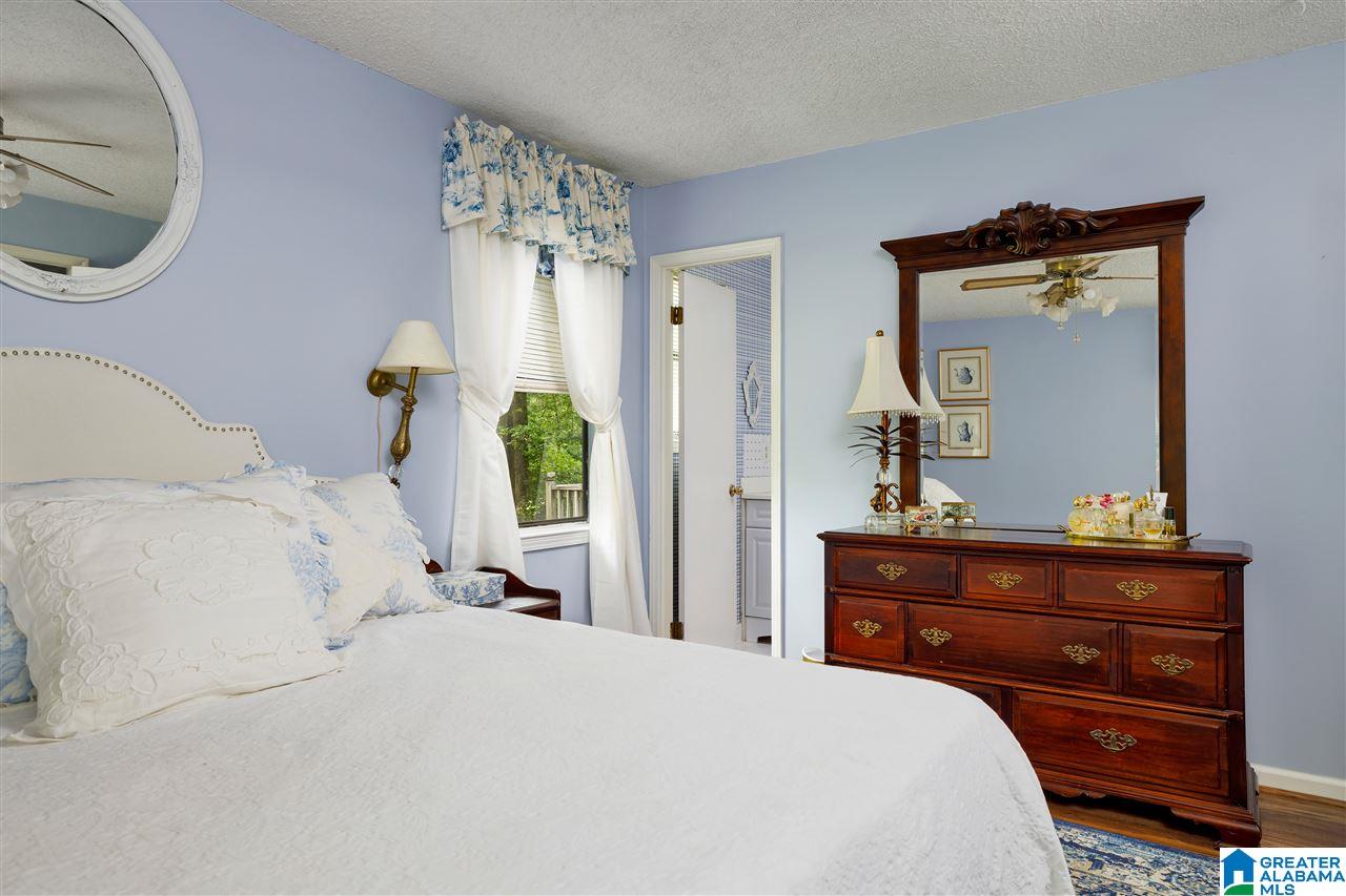 1138 Old Section Road Birmingham, AL 35244 - Photo 15 of 35