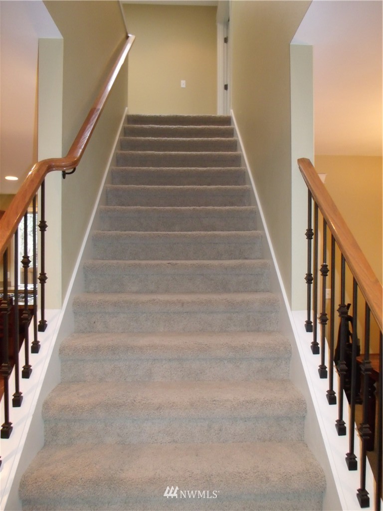3829 164th Place Southeast Bothell, WA 98012 - Photo 14 of 25 Gallery Image 14