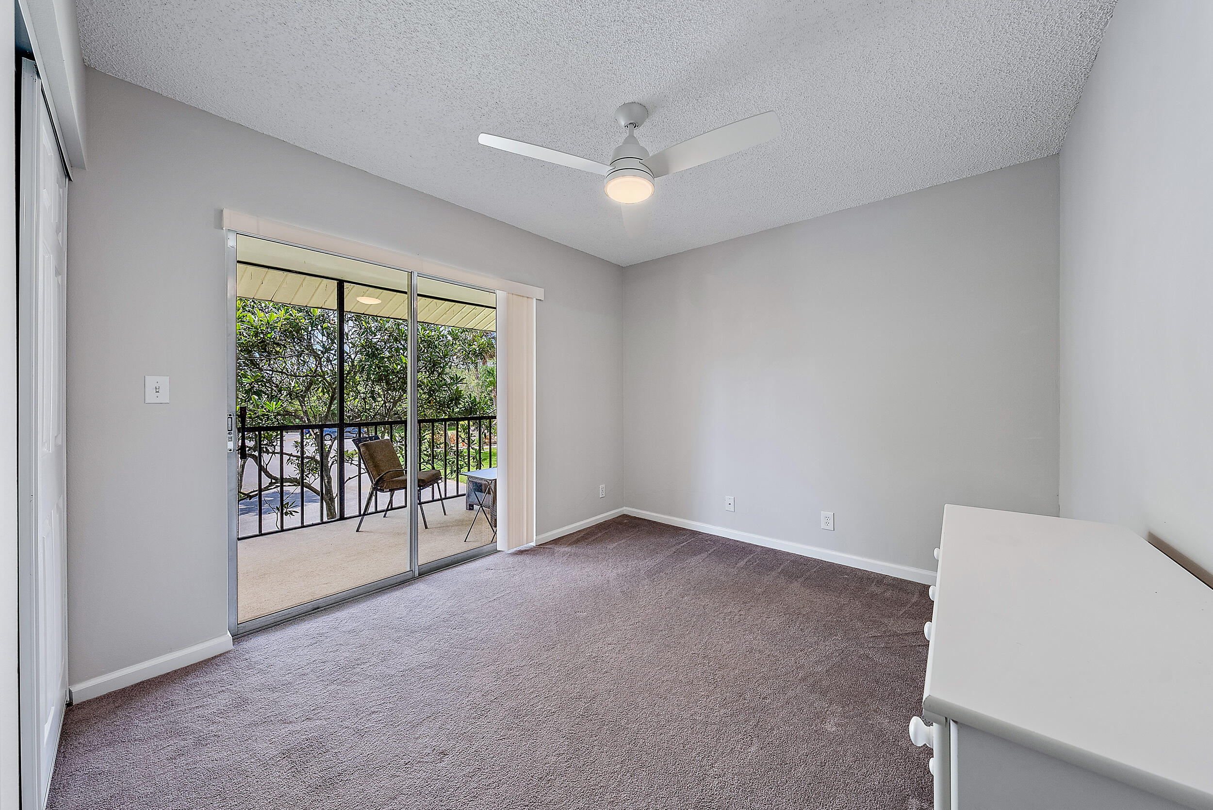 6559 Chasewood Drive, Unit E Jupiter, FL 33458 - Photo 11 of 26 Bedroom