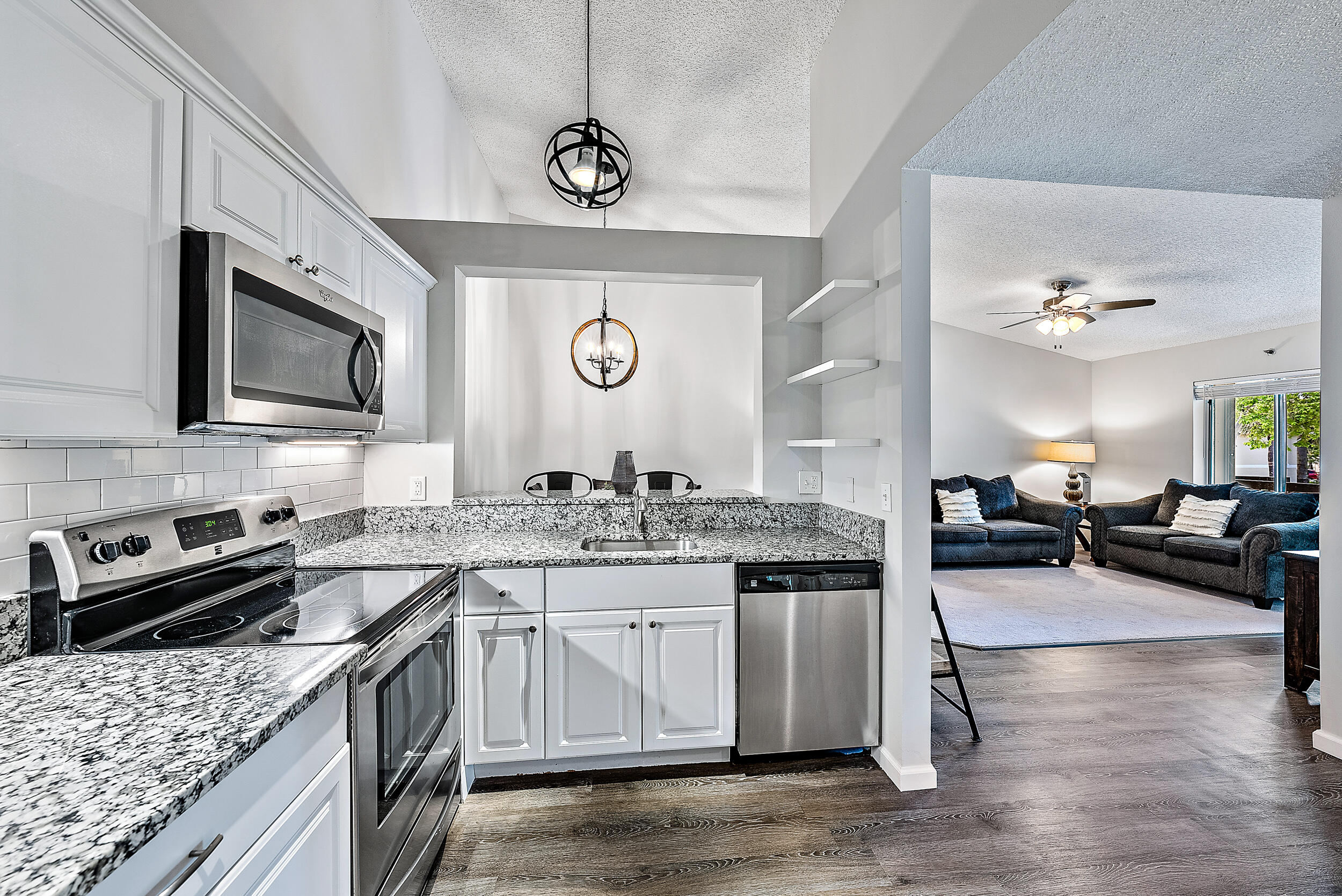 6559 Chasewood Drive, Unit E Jupiter, FL 33458 - Photo 9 of 26 Kitchen