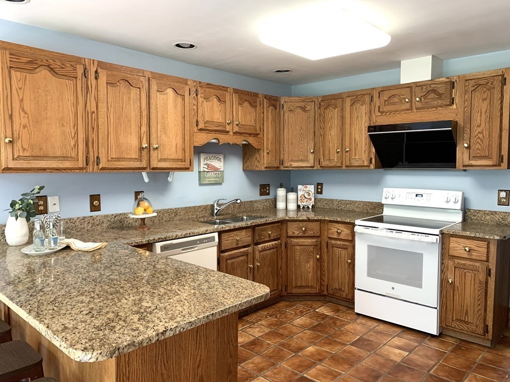 70 Bailey Road Andover, MA 01810 - Photo 12 of 41