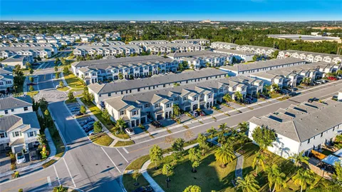 $348,000 | 2649 Southeast 13th Street, Unit 2649, Homestead, FL 33035