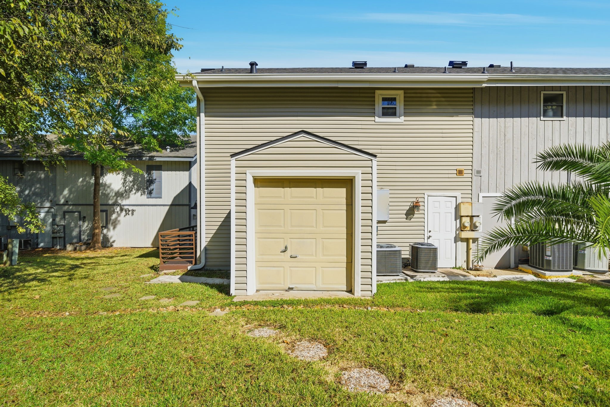 24 Lakeview Village Conroe, TX 77356 - Photo 21 of 25