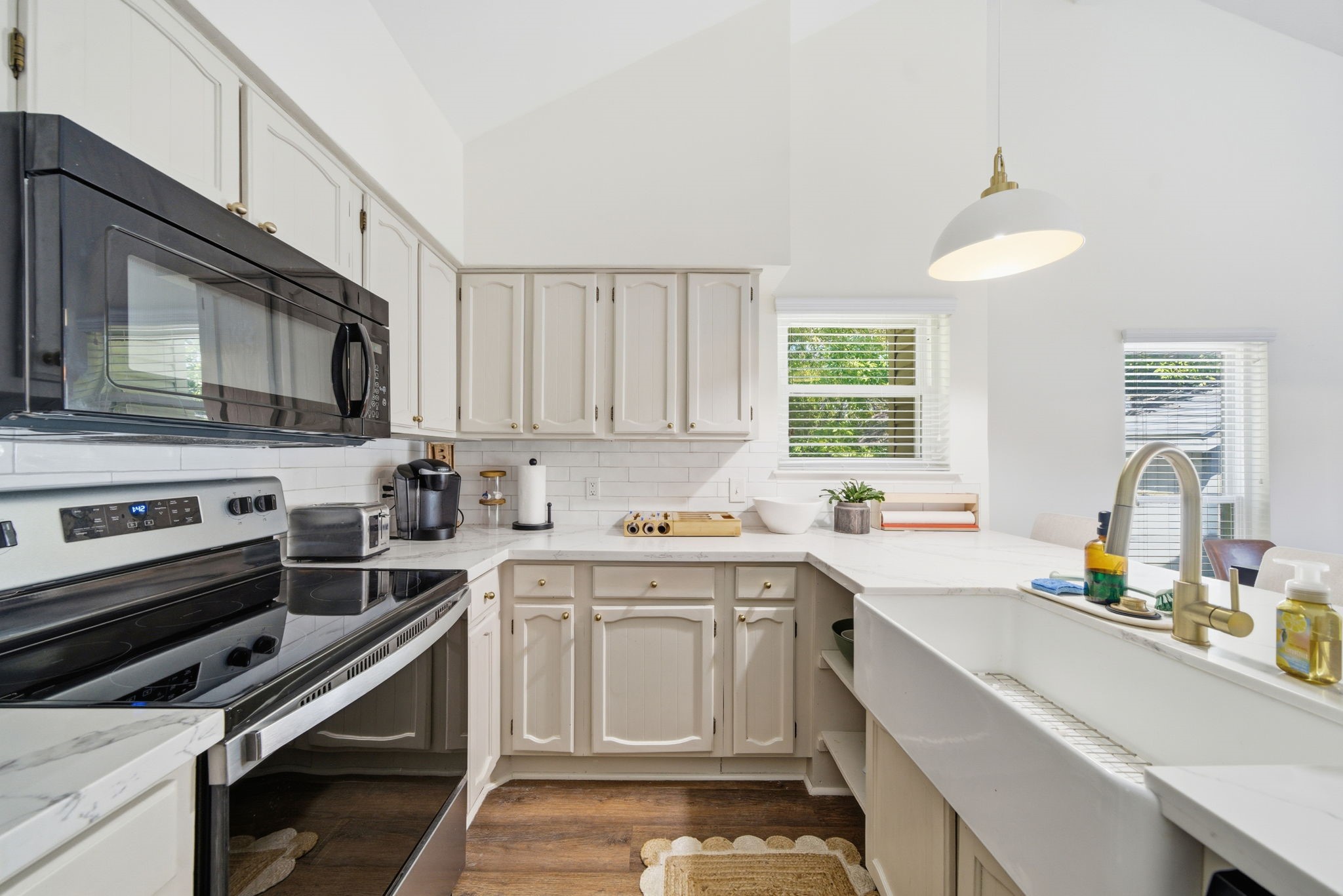 24 Lakeview Village Conroe, TX 77356 - Photo 8 of 25