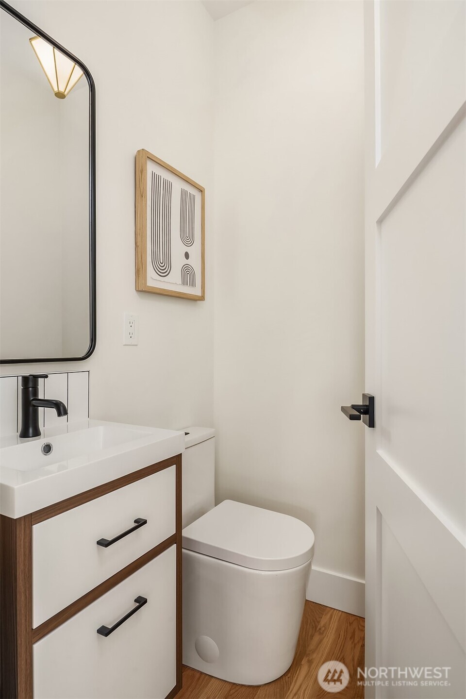 4347 Southwest Willow Street Seattle, WA 98136 - Photo 17 of 36 Gallery Image 17