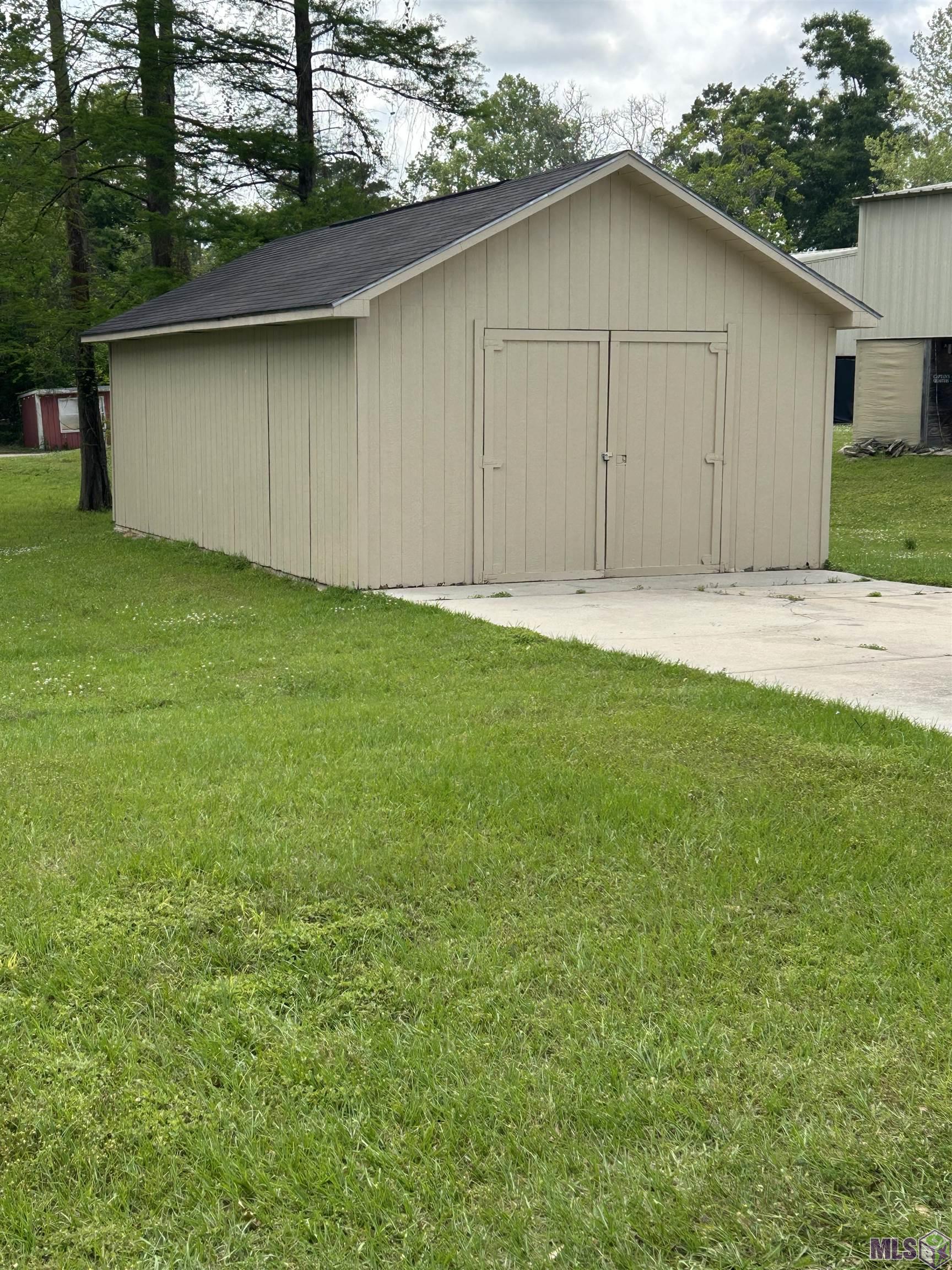 18210 Cooper Street Port Vincent, LA 70726 - Photo 28 of 36