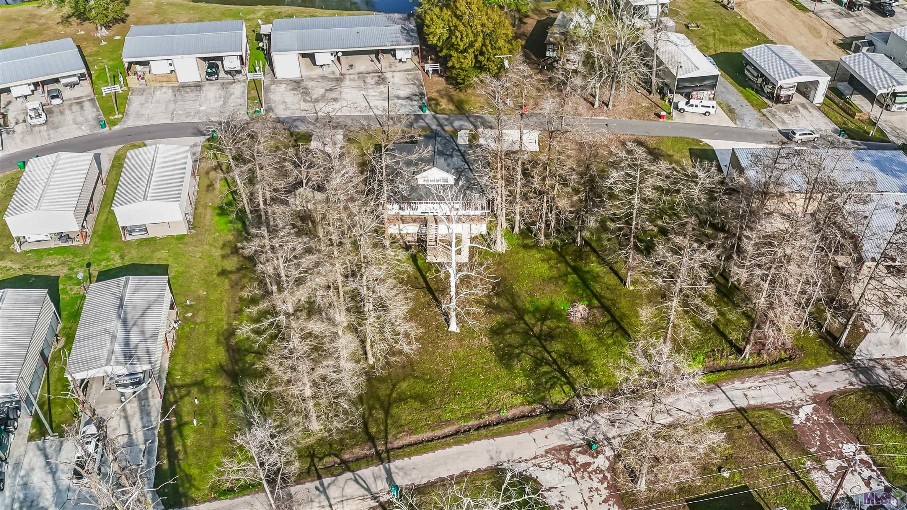 18210 Cooper Street Port Vincent, LA 70726 - Photo 32 of 36