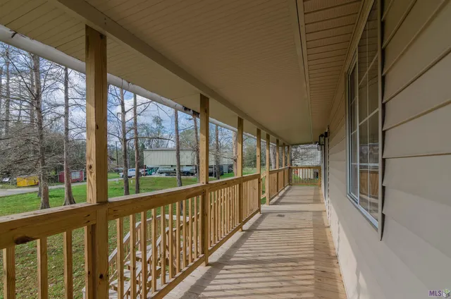 $295,000 | 18210 Cooper Street, Port Vincent, LA 70726