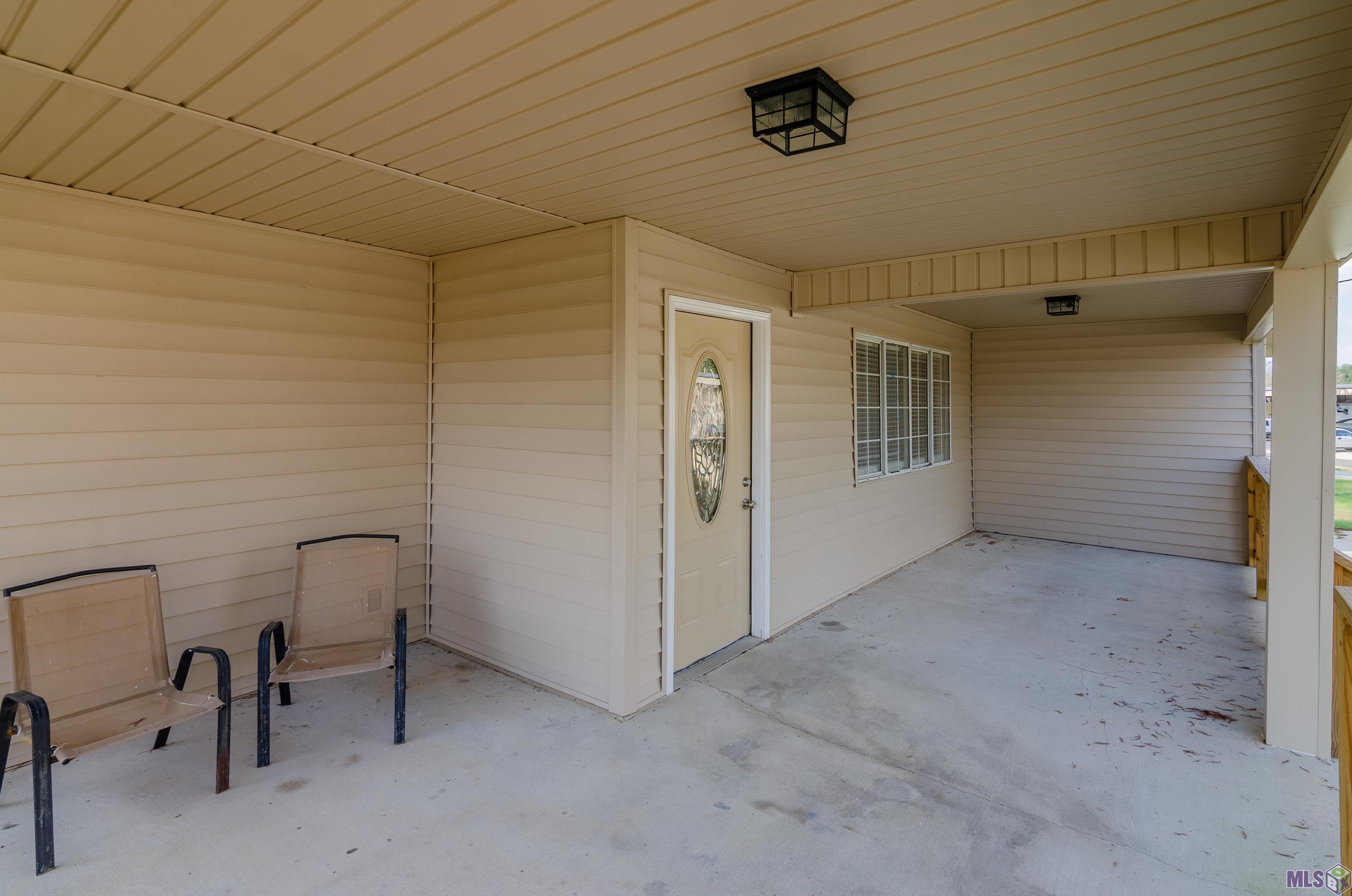 18210 Cooper Street Port Vincent, LA 70726 - Photo 7 of 36