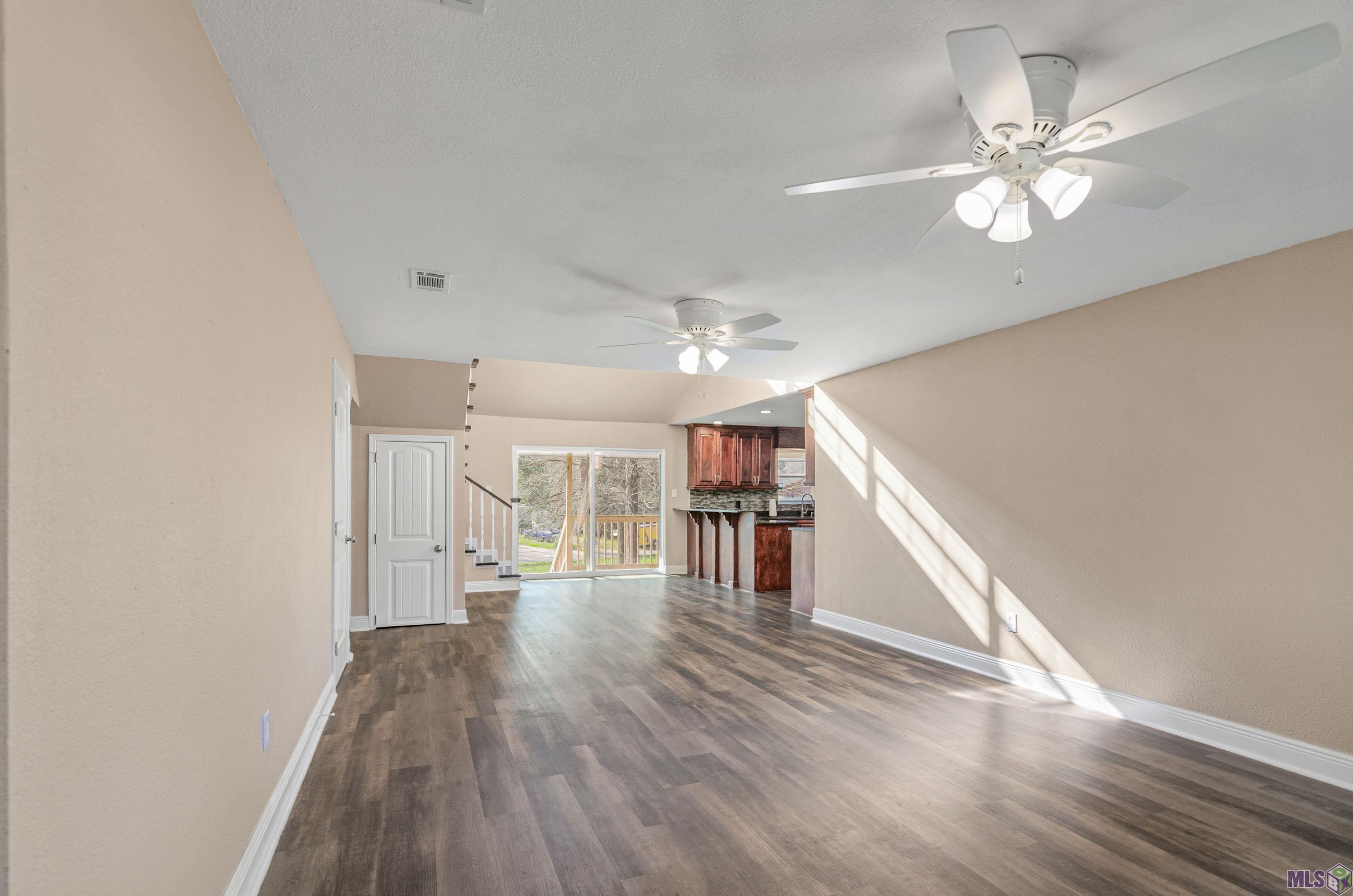18210 Cooper Street Port Vincent, LA 70726 - Photo 9 of 36