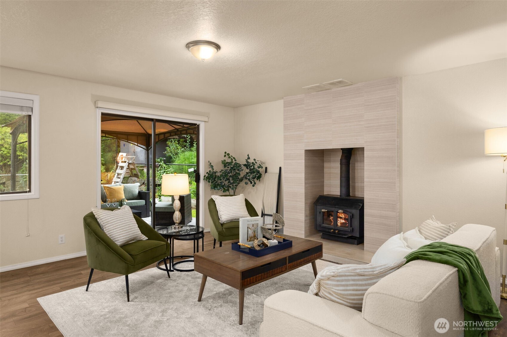 17021 76th Avenue West Edmonds, WA 98026 - Photo 12 of 36