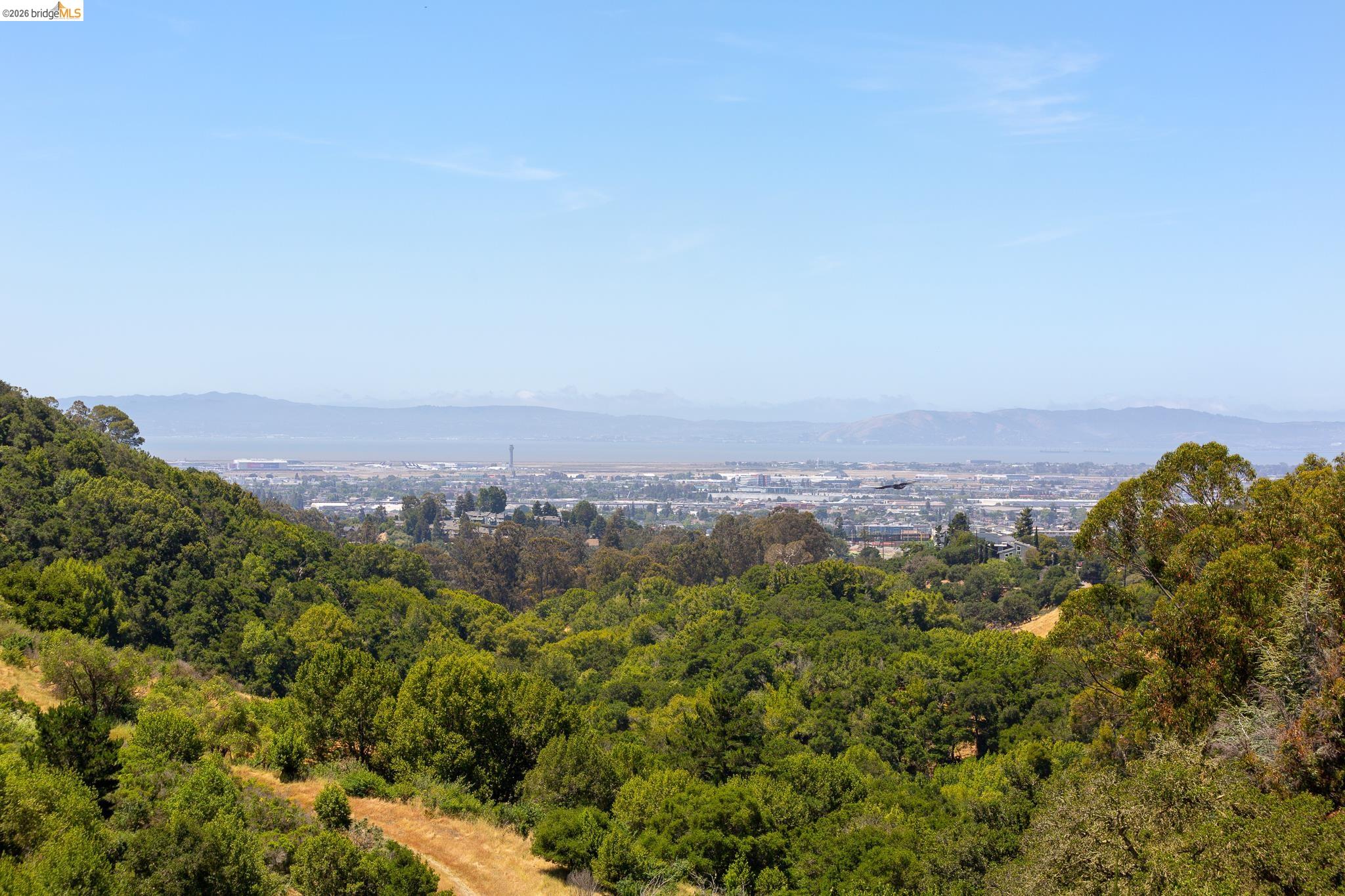 10353 Royal Oak Road Oakland, CA 94605 - Photo 13 of 54