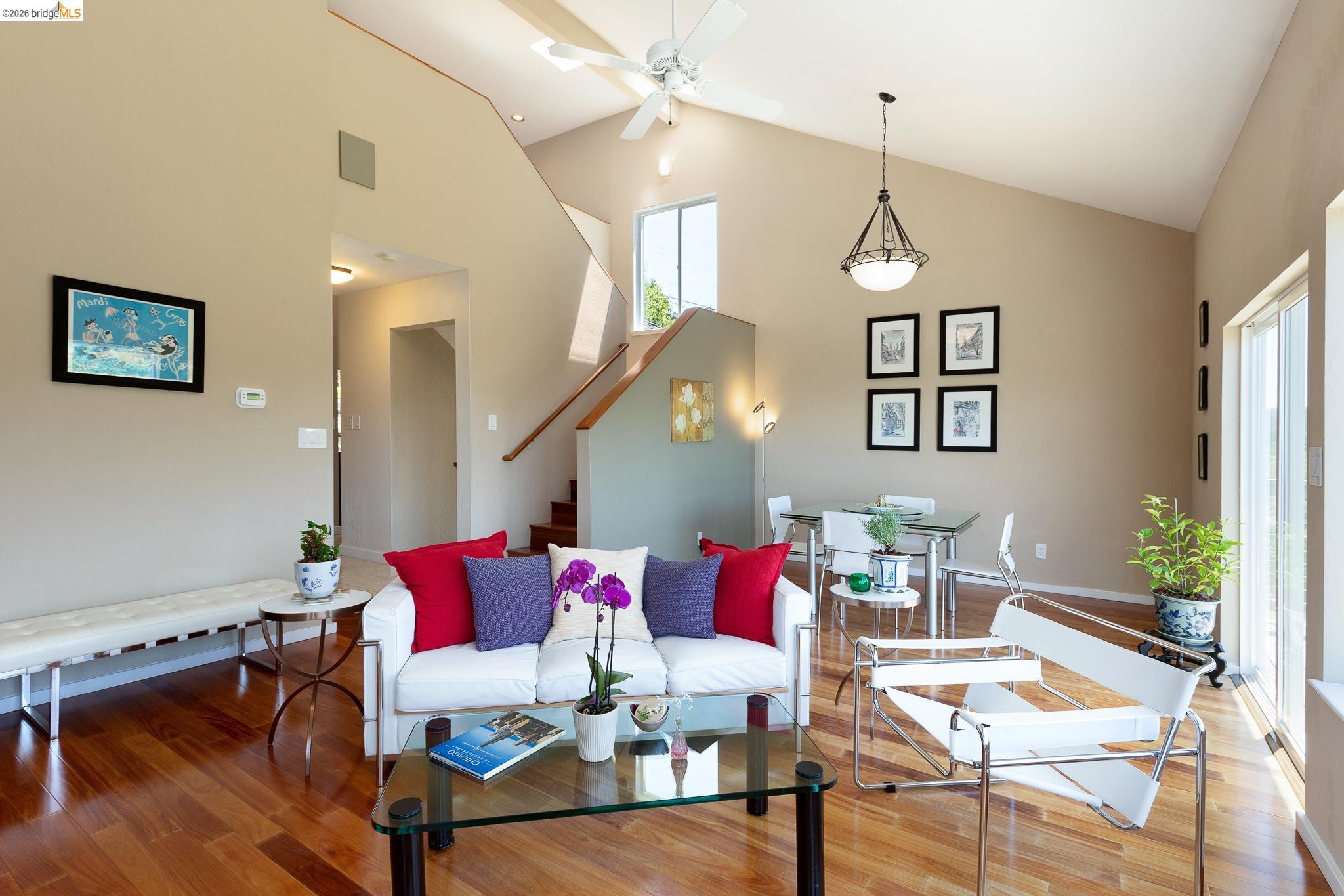 10353 Royal Oak Road Oakland, CA 94605 - Photo 16 of 54