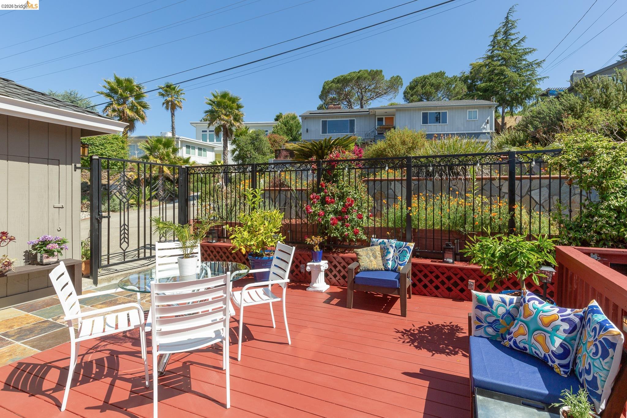 10353 Royal Oak Road Oakland, CA 94605 - Photo 21 of 54