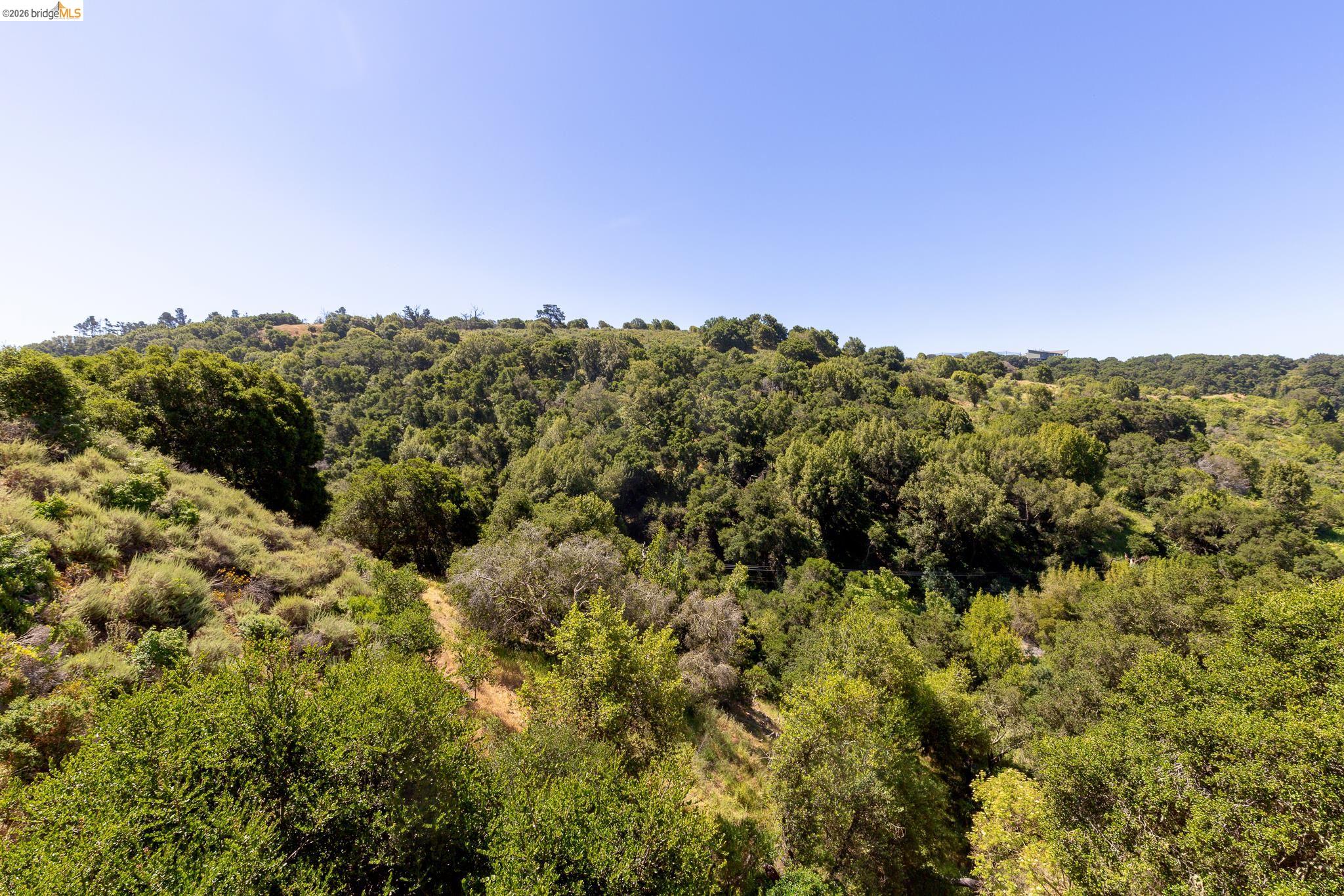 10353 Royal Oak Road Oakland, CA 94605 - Photo 43 of 54