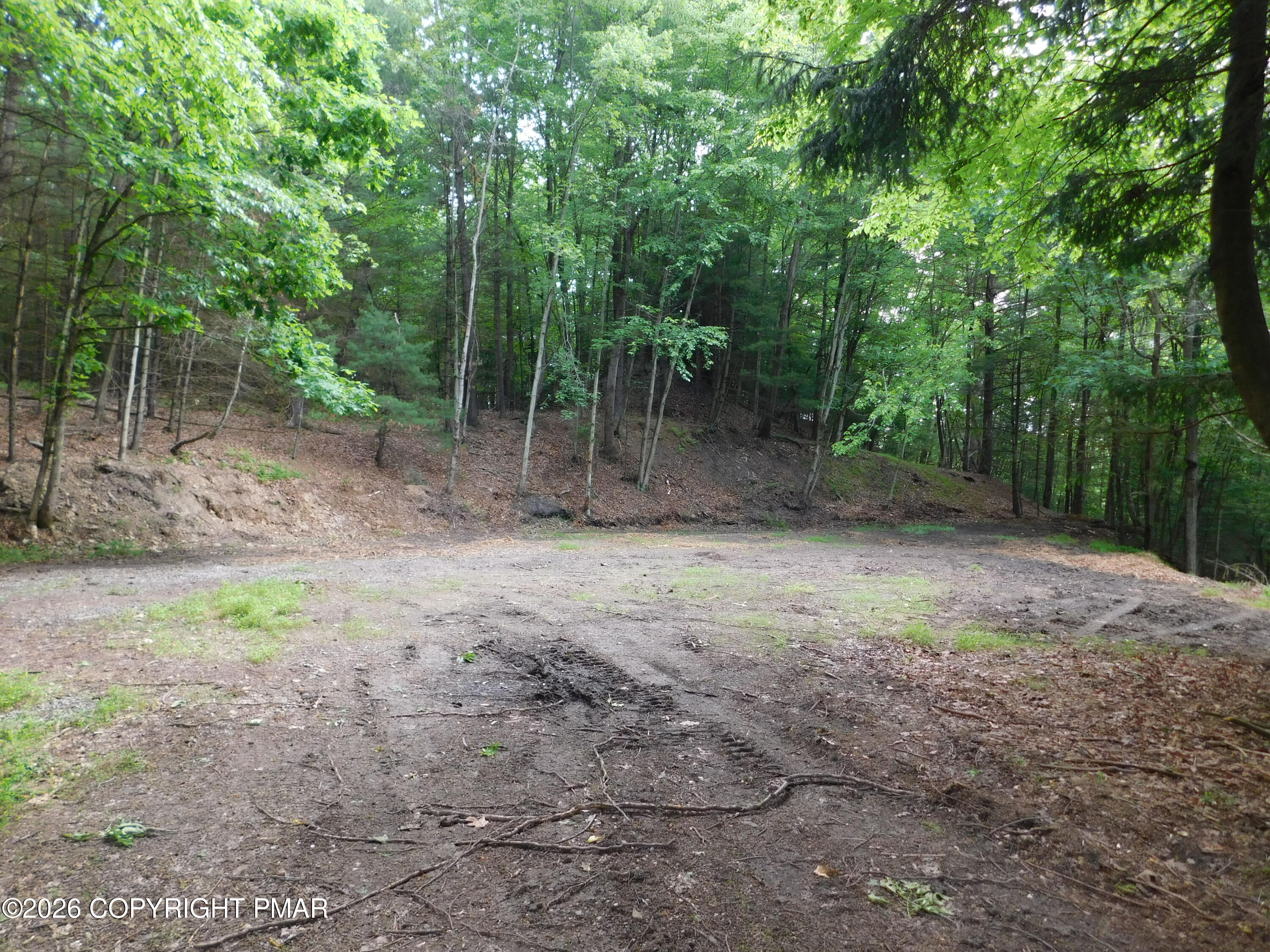 229 Cemetery Road Tamaqua, PA 18252 - Photo 2 of 5 1.0 Acre