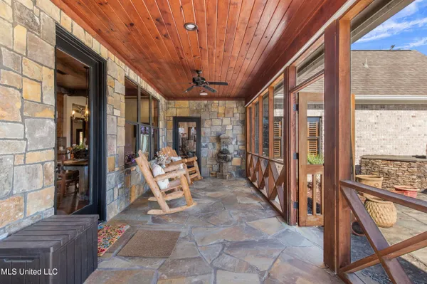 $1,359,000 | 1020 Jack Johnson Road, Crystal Springs, MS 39059