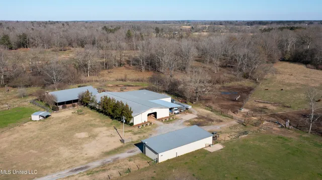 $1,359,000 | 1020 Jack Johnson Road, Crystal Springs, MS 39059