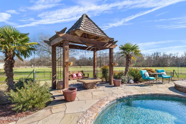 $1,359,000 | 1020 Jack Johnson Road, Crystal Springs, MS 39059