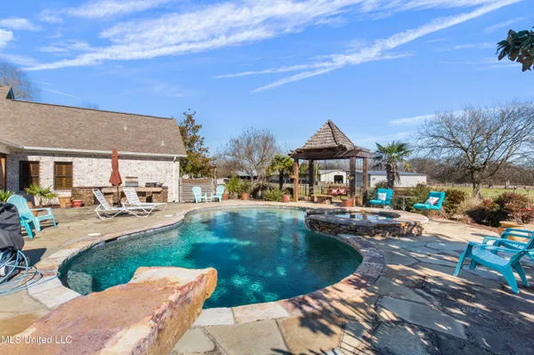 $1,359,000 | 1020 Jack Johnson Road, Crystal Springs, MS 39059