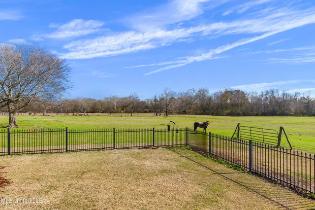 $1,359,000 | 1020 Jack Johnson Road, Crystal Springs, MS 39059
