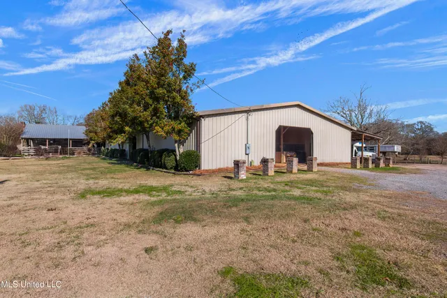 $1,359,000 | 1020 Jack Johnson Road, Crystal Springs, MS 39059